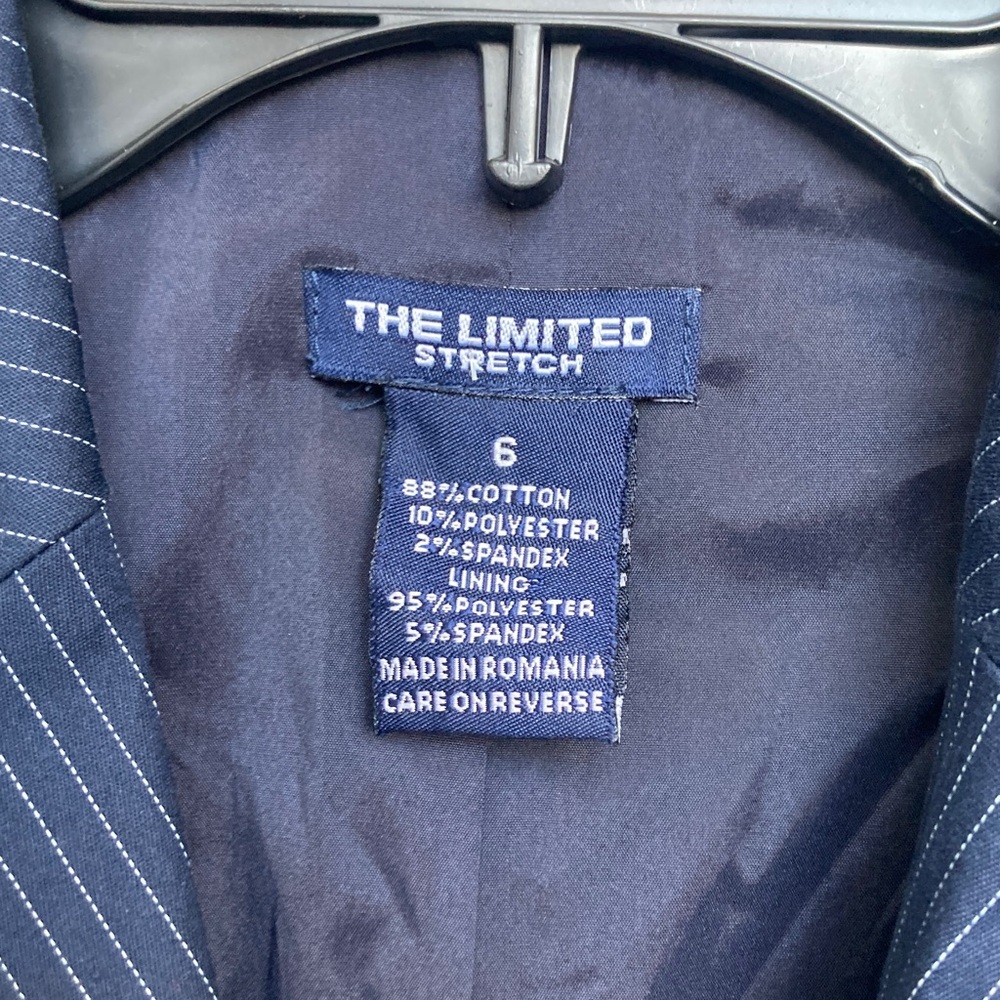 Vintage 90s The limited navy blue pin stripe blazer hidden shoulder pad - Picture 8 of 17
